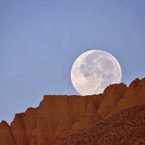 Red Rock Moonset