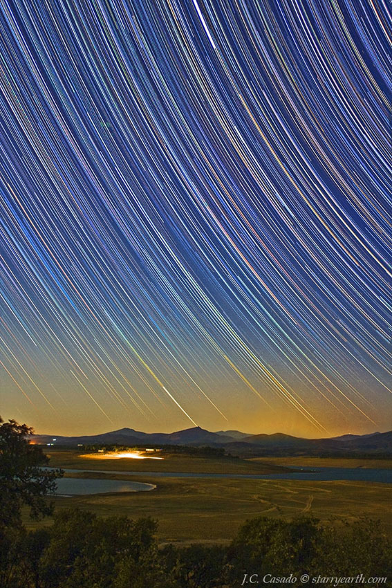 Startrails over The Ring