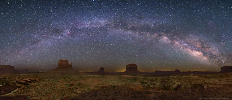 Monument Valley Galactic Arc