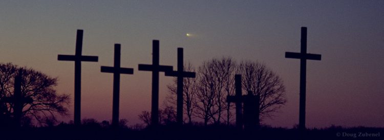 Comet and Crosses