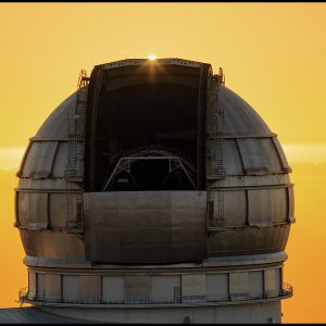 Milky Way and Giant Telescope