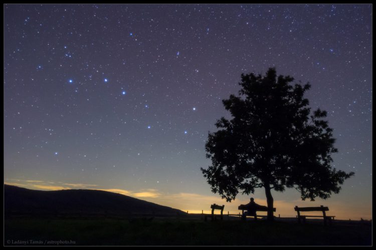 Relaxing under Big Dipper