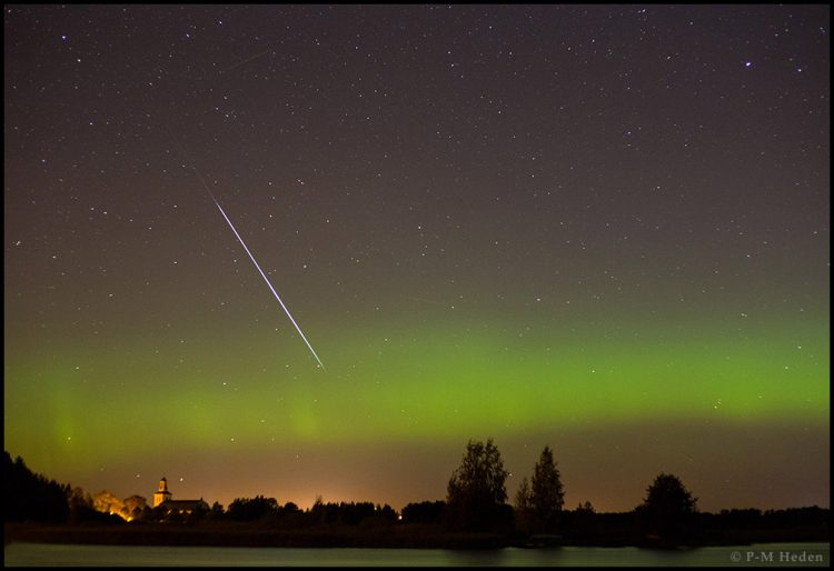 Meteor and Aurora Bow