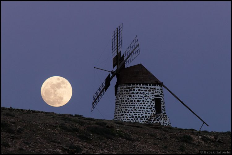 The Windmill’s Moon