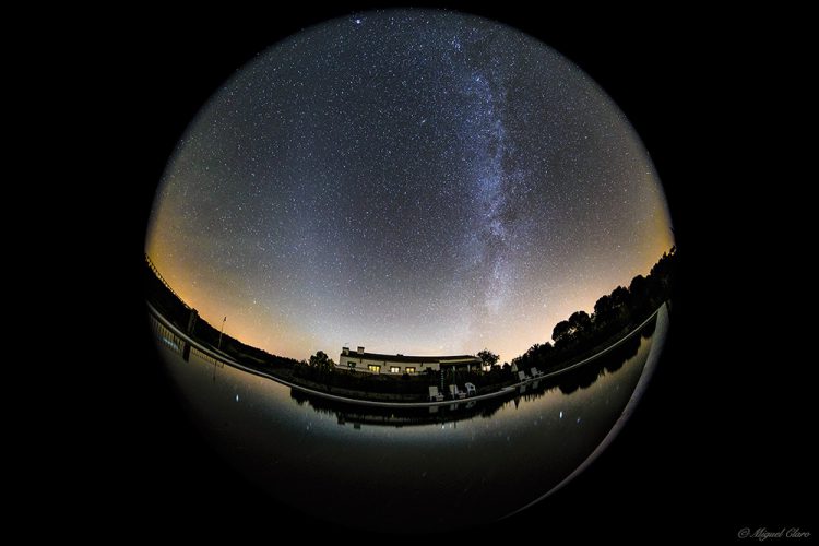 Zodiacal Light Versus Milky Way