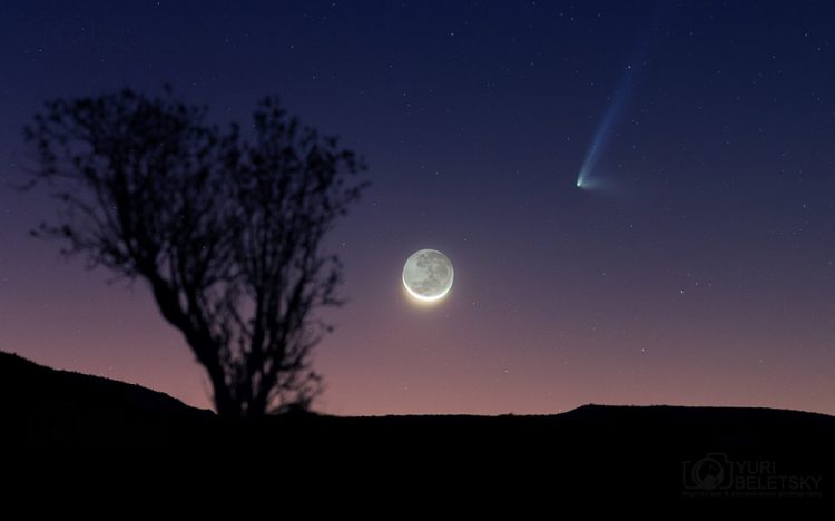 Comet PanSTARRS and a Crescent Moon