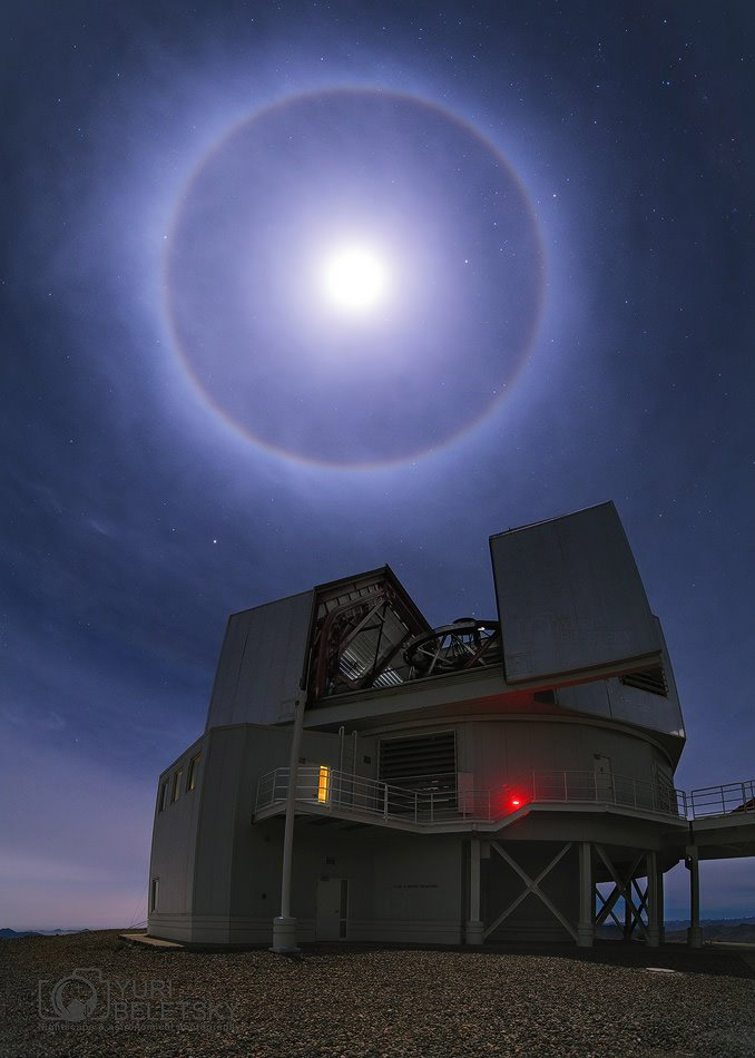 Moon Halo in a Cloudy Night