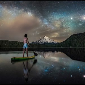 Paddle on the Starry Lake
