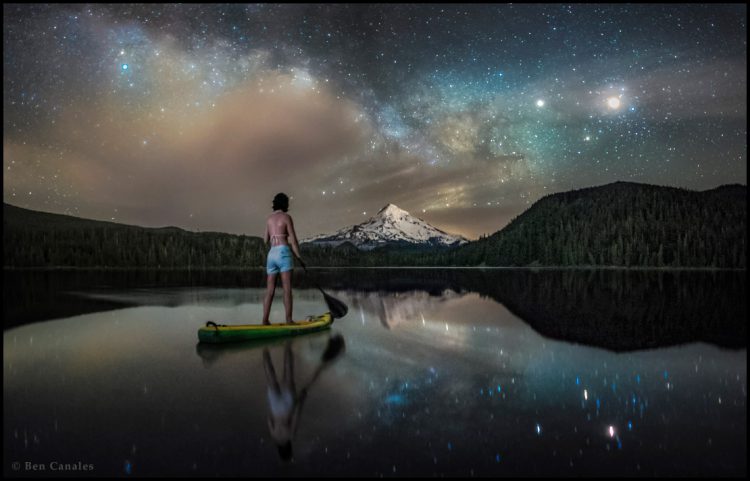 Paddle on the Starry Lake