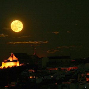 Moonrise in Montilla