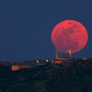 Temple of Poseidon at Moonrise