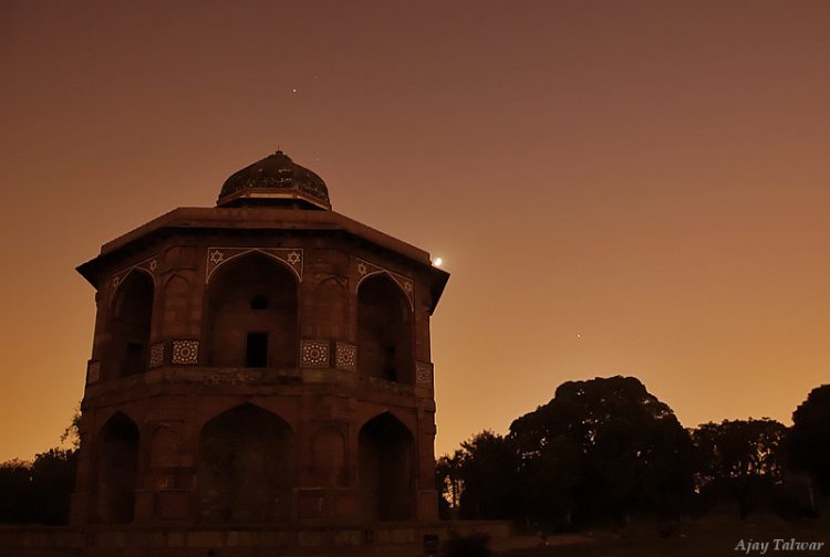 Moon and Planets above New Delhi