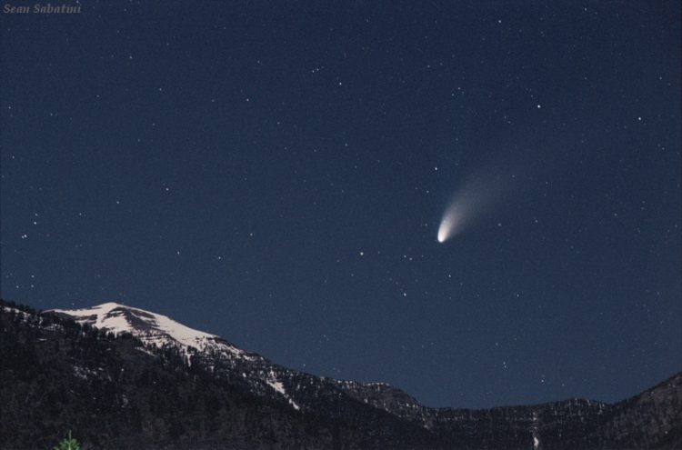 Comet Hale Bopp over Nevada