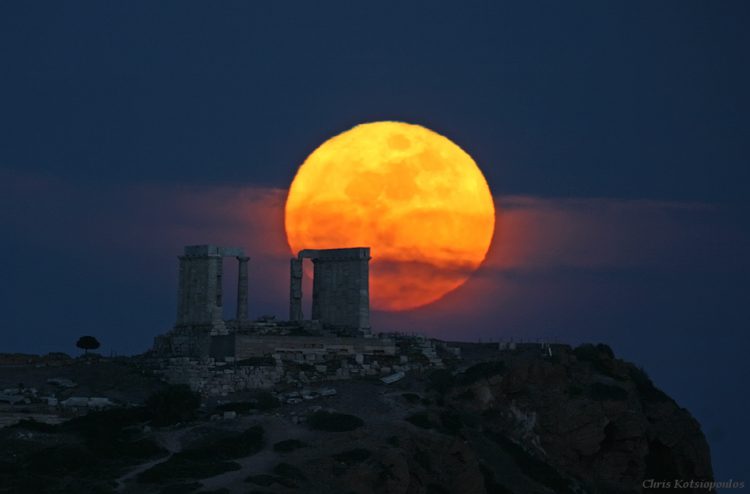 Poseidon Moonrise