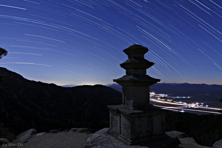 Star Trails and Yongjangsazi Pagoda