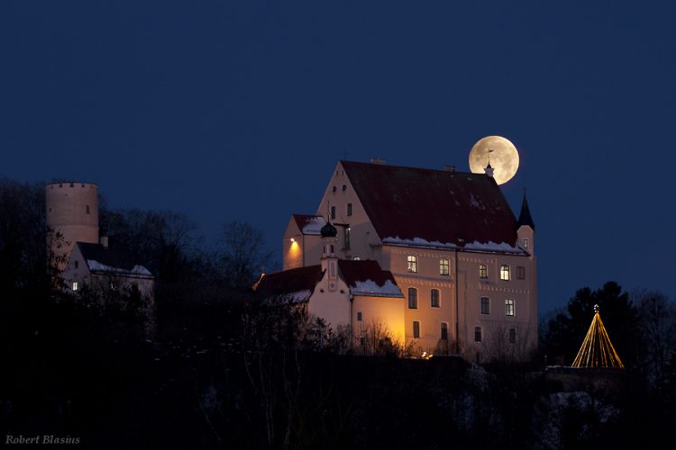 Moon Setting Behind the Mindelburg