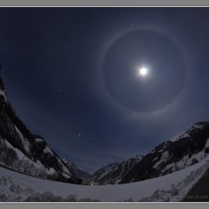 Moon is Lord of the Ring