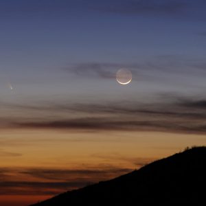 PanSTARRS Comet and Setting Crescent Moon