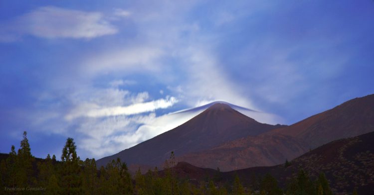 Lenticular Cloud