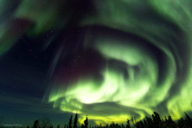A Big Spiral Aurora