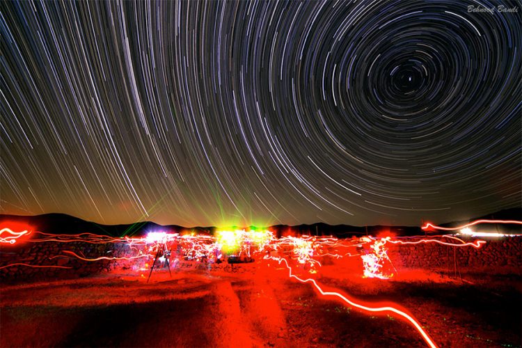 Observers Trails