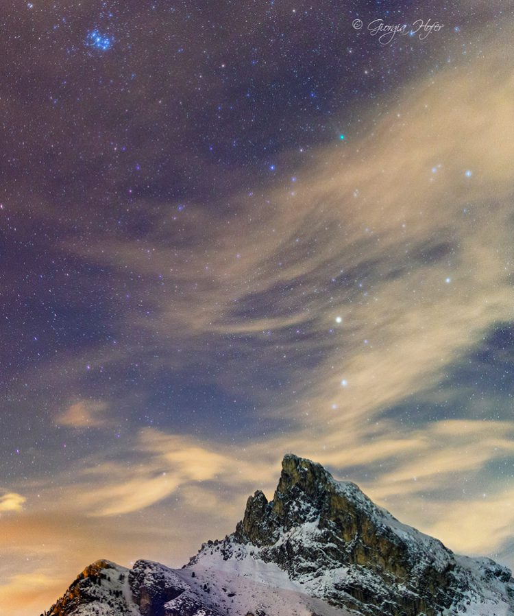 Comet Lovejoy over Sass de Stria