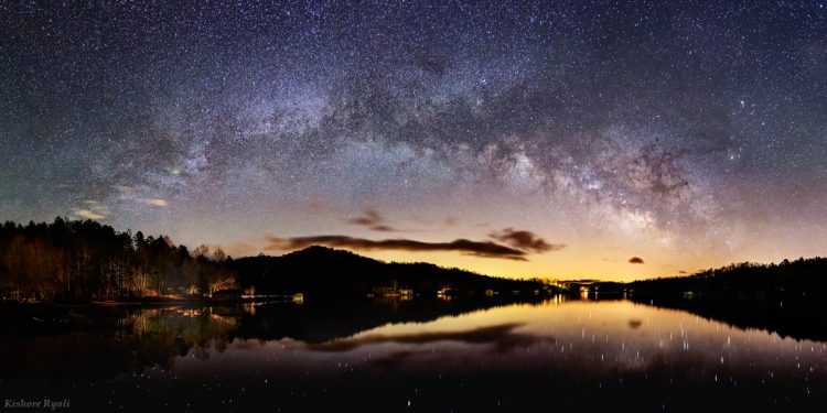 Milky Way Bow over Lake Burton