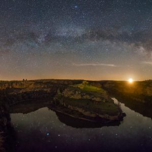 Milky Way and Moonrise over Duraton River