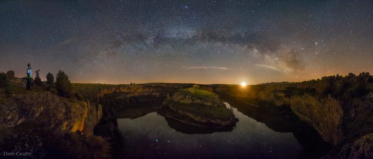 Milky Way and Moonrise over Duraton River