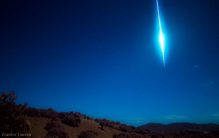 Huge Geminid Fireball