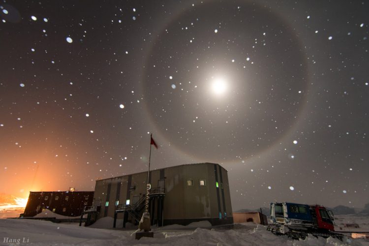 Blue Moon Halo in Antarctic Snow