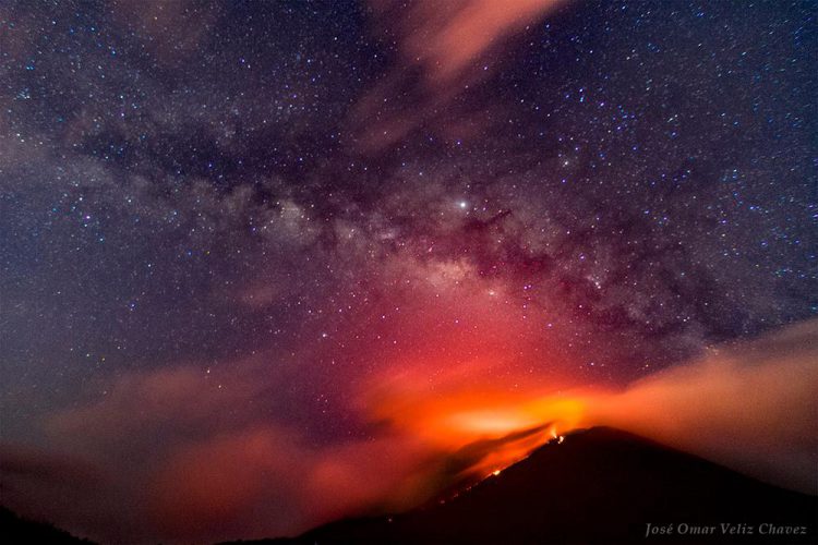 Milky Way above the Pacaya Volcano