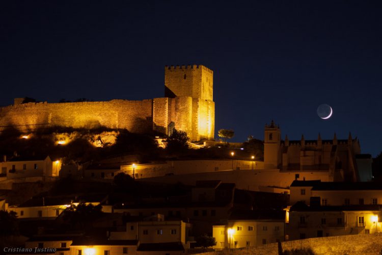 Ancient Mosque, Castles and Milky Way