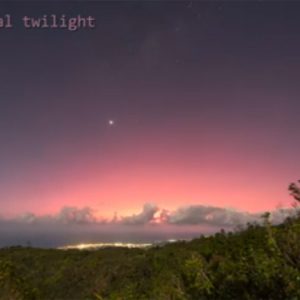 Incredible Sunrise Influenced by Tonga Volcanic Eruption ᐉ