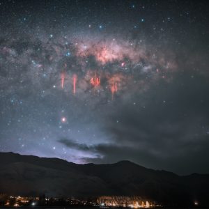 Red Sprites and Milky Way