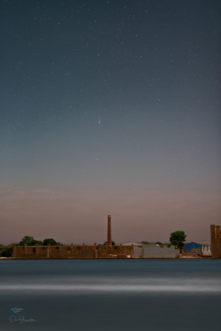 A Comet in Vendicari’s Sky