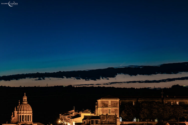 Comet Tsuchinshan-ATLAS from Italy