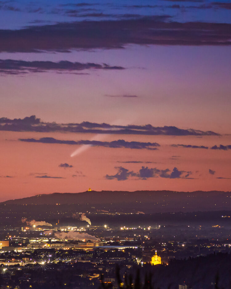 Comet Tsuchinshan-ATLAS Over Emilia