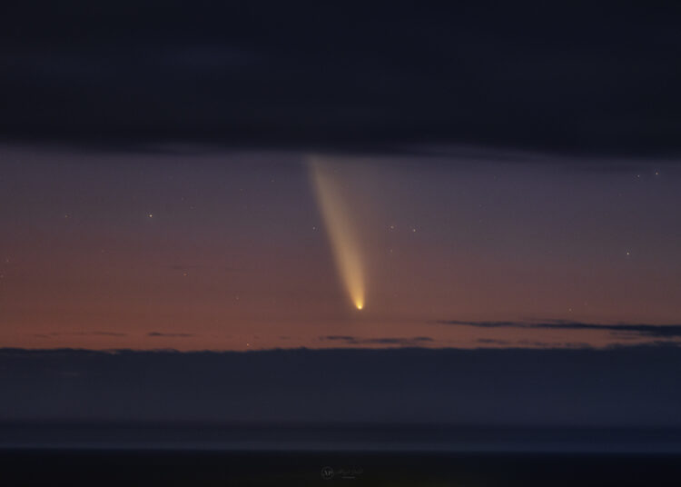 Comet Tsuchinshan-ATLAS from California