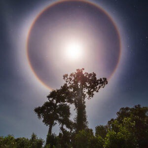 A Moon Halo