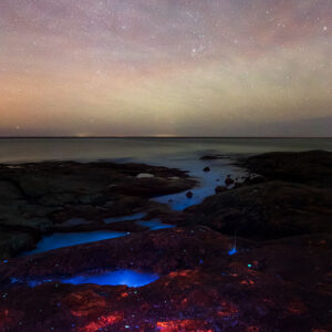 Giant Crystals and Airglow