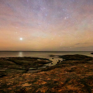 Orion Rising and Airglow